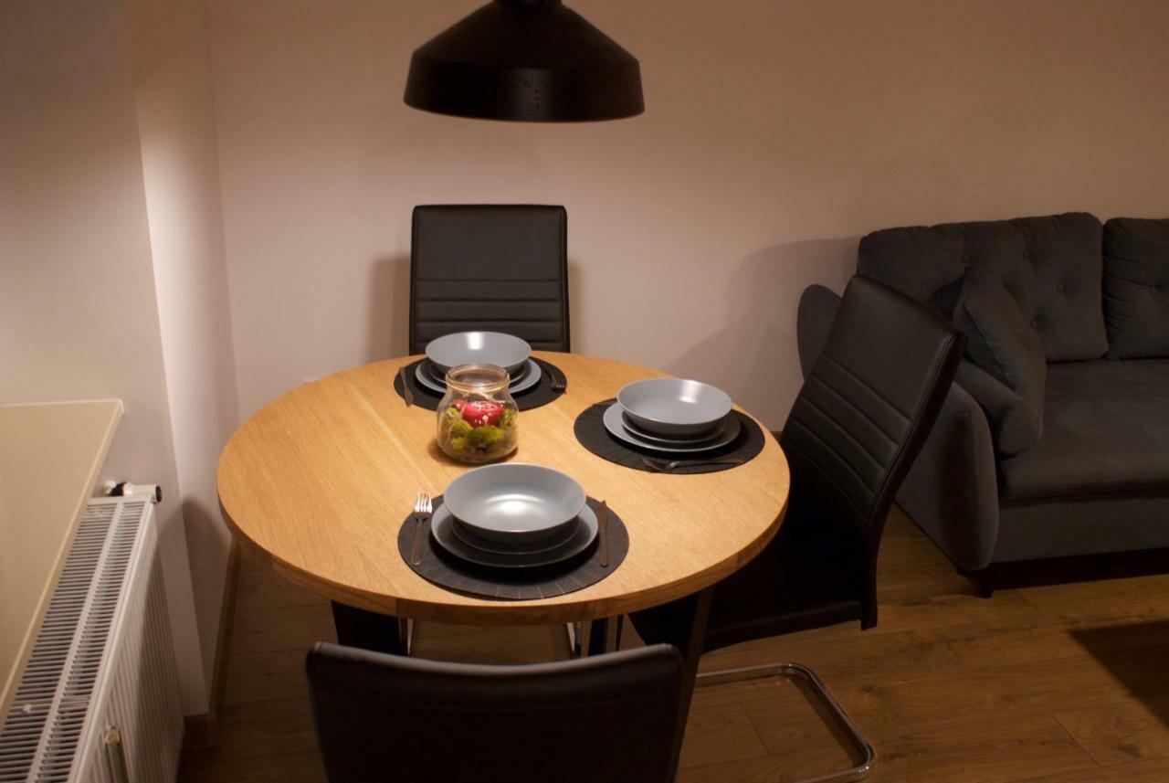 Apartament 45M2 Czeladz 8Km Do Katowic ภายนอก รูปภาพ